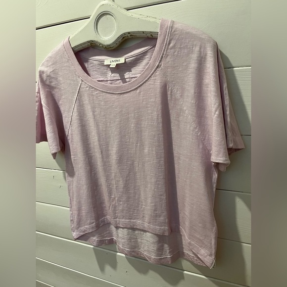 Livom cropped T-shirt – Size XS🩷 - Picture 5 of 6